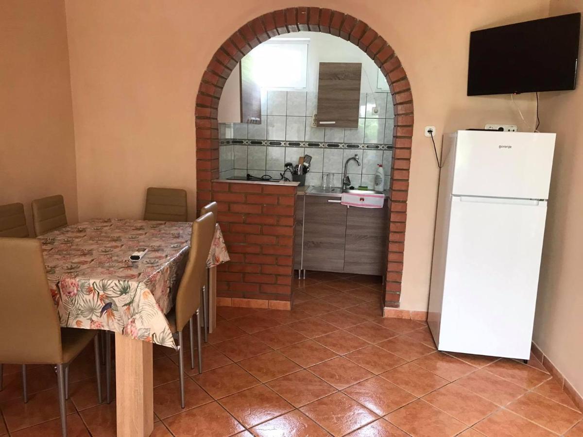 Apartament Tahiti Apartman Hajdúszoboszló Zewnętrze zdjęcie