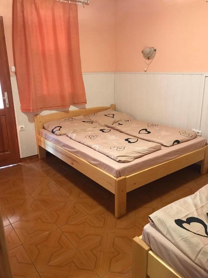 Apartament Tahiti Apartman Hajdúszoboszló Zewnętrze zdjęcie