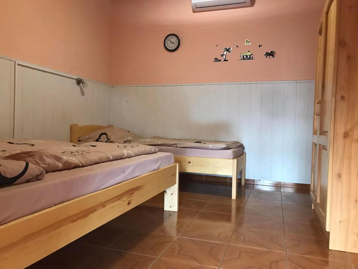 Apartament Tahiti Apartman Hajdúszoboszló Zewnętrze zdjęcie