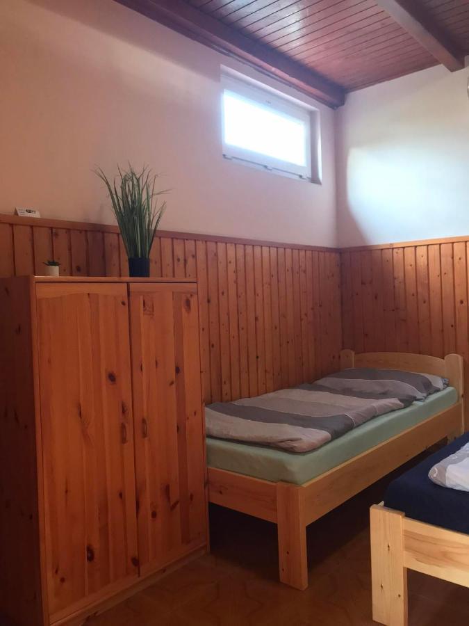 Apartament Tahiti Apartman Hajdúszoboszló Zewnętrze zdjęcie