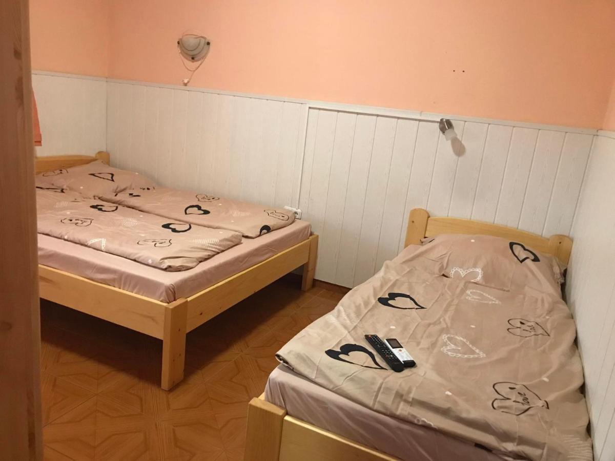 Apartament Tahiti Apartman Hajdúszoboszló Zewnętrze zdjęcie